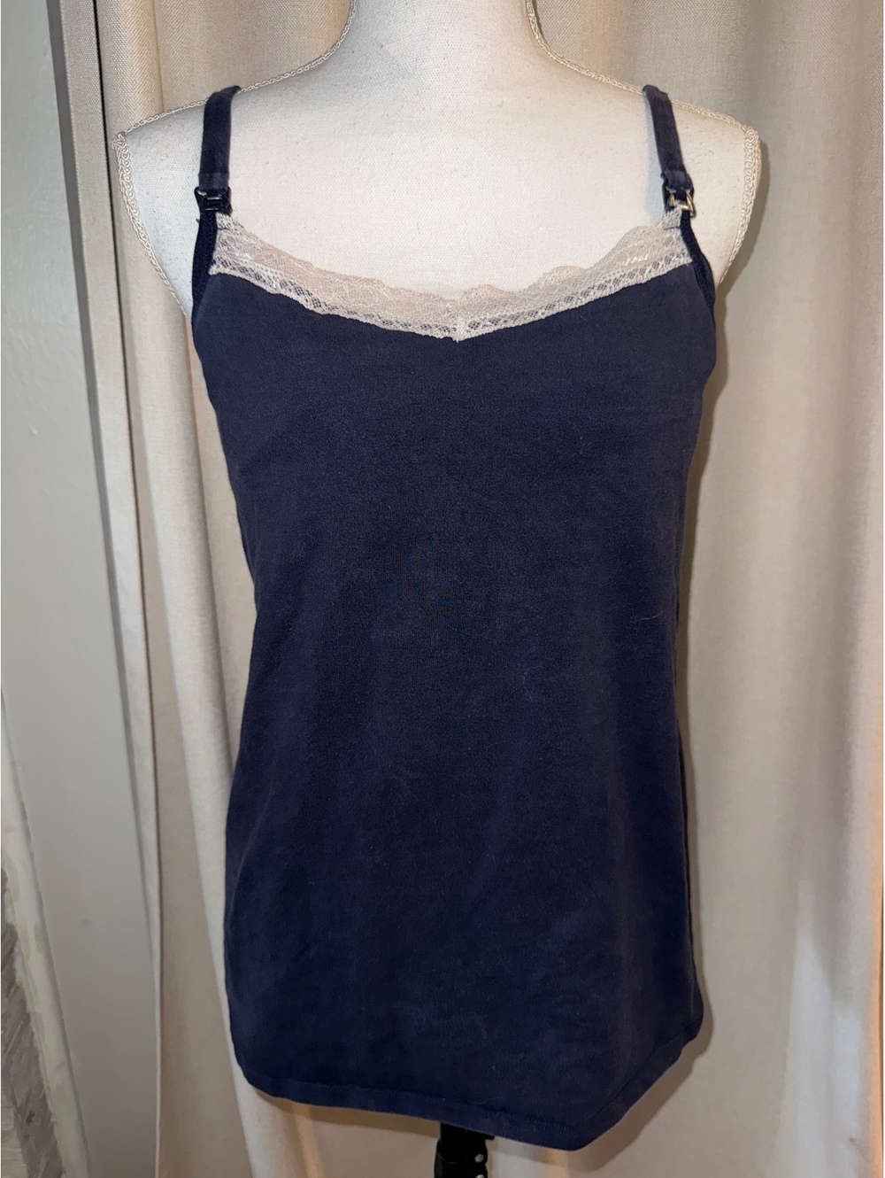 Gilligan & O’Malley Navy Lace Trim Cami Tank Top – Medium